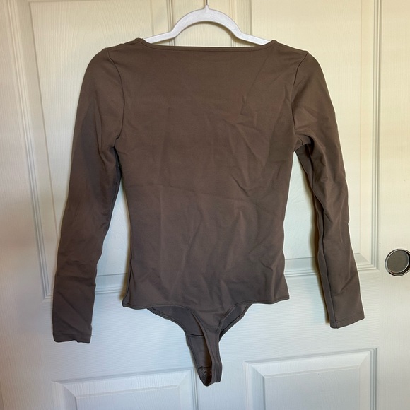 Abercrombie & Fitch - Soft A&F Collection brown bodysuit - Picture 3 of 3